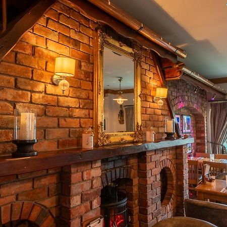 The Harbour Inn Buncrana Bagian luar foto