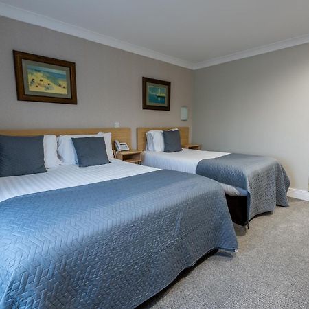 The Harbour Inn Buncrana Bagian luar foto