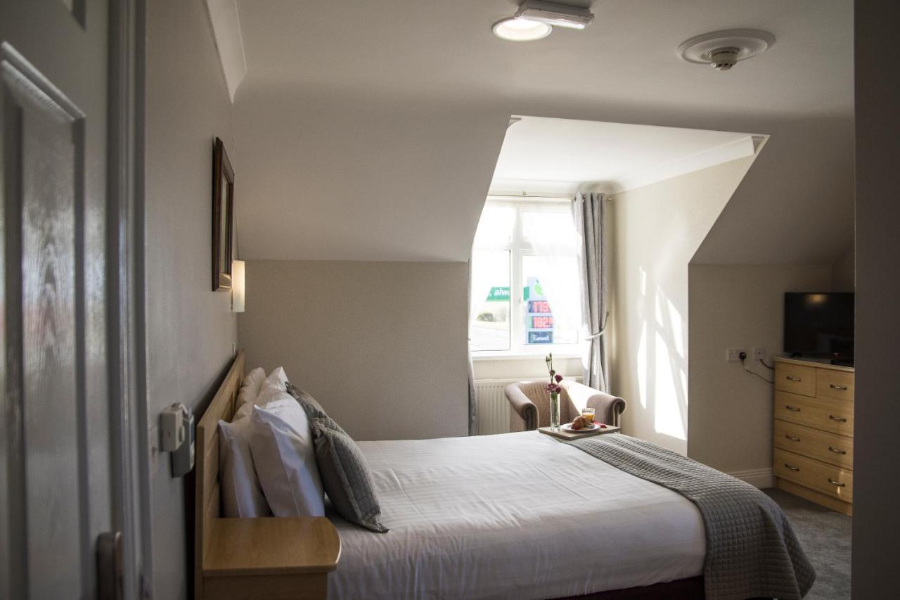 The Harbour Inn Buncrana Bagian luar foto