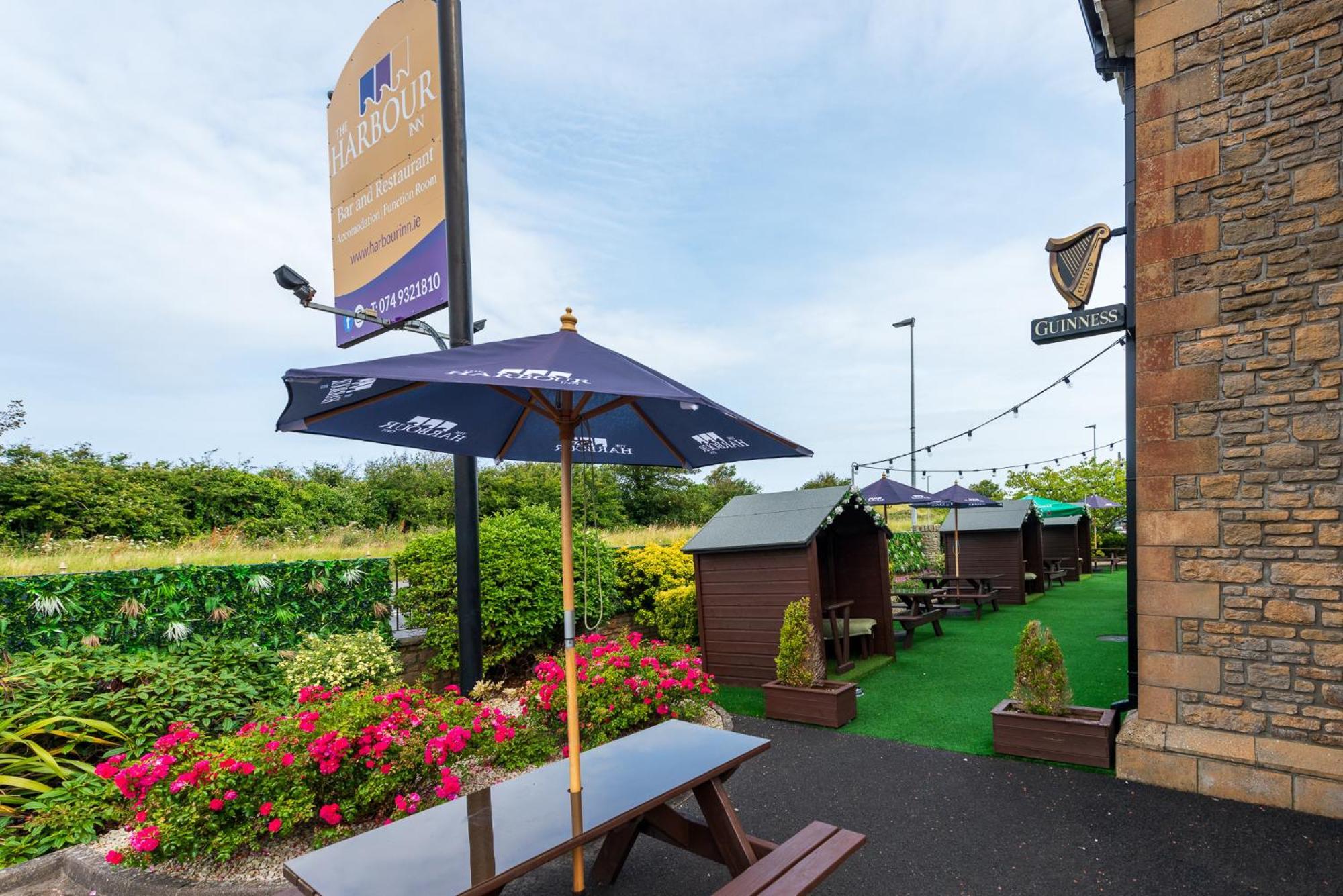 The Harbour Inn Buncrana Bagian luar foto
